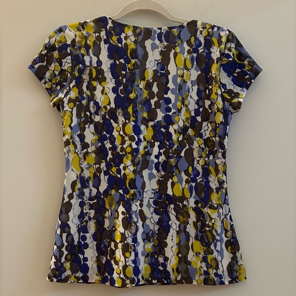 Ann Taylor Multicolor Abstract Short Sleeve Top, Size Small - Picture 2 of 9